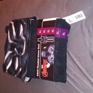 Black panther marvel avengers adult Hooded union suit Nwt size XL